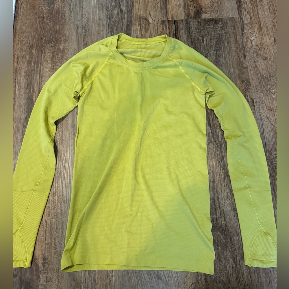 Lululemon Long Sleeve Swifty Tech/ Size 4